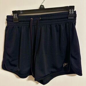 Stylish FILA Black Athletic Shorts, Size Small – Perfect Fit!